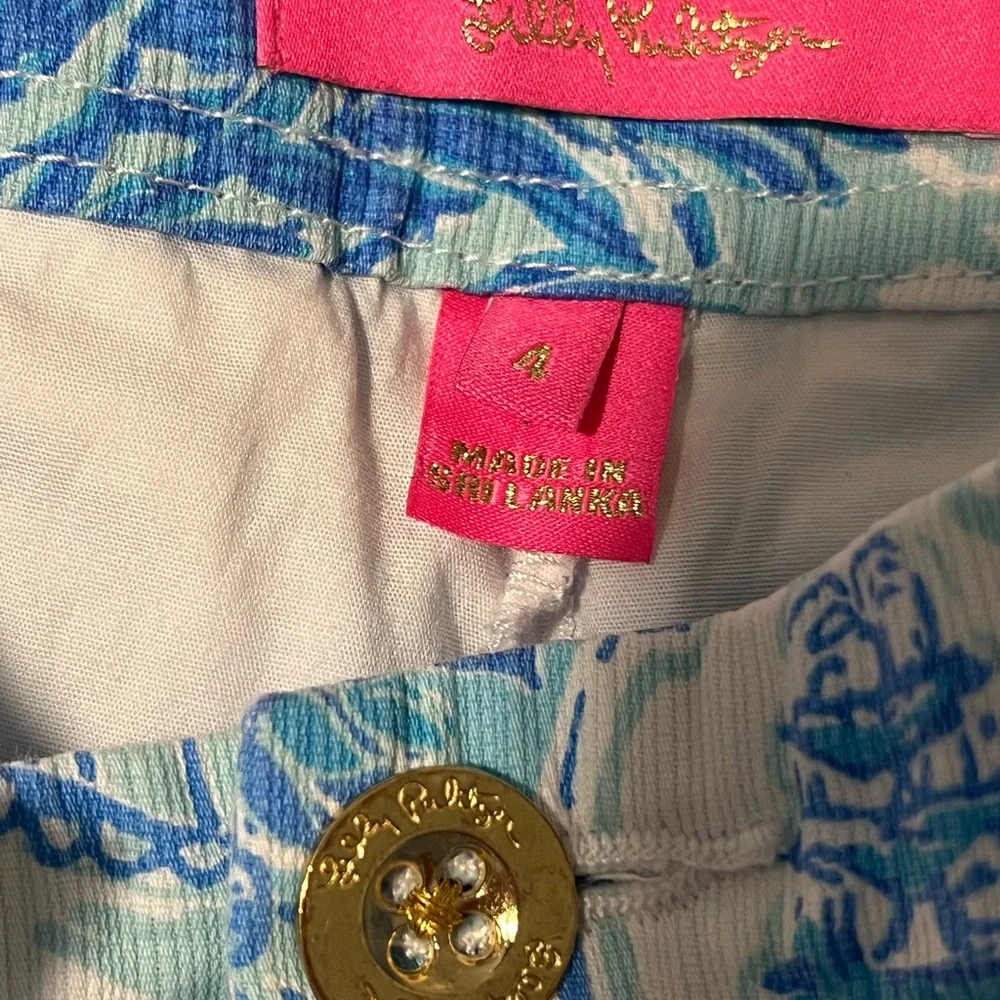 Lilly Pulitzer Blue and White Floral Skort - Picture 3 of 6